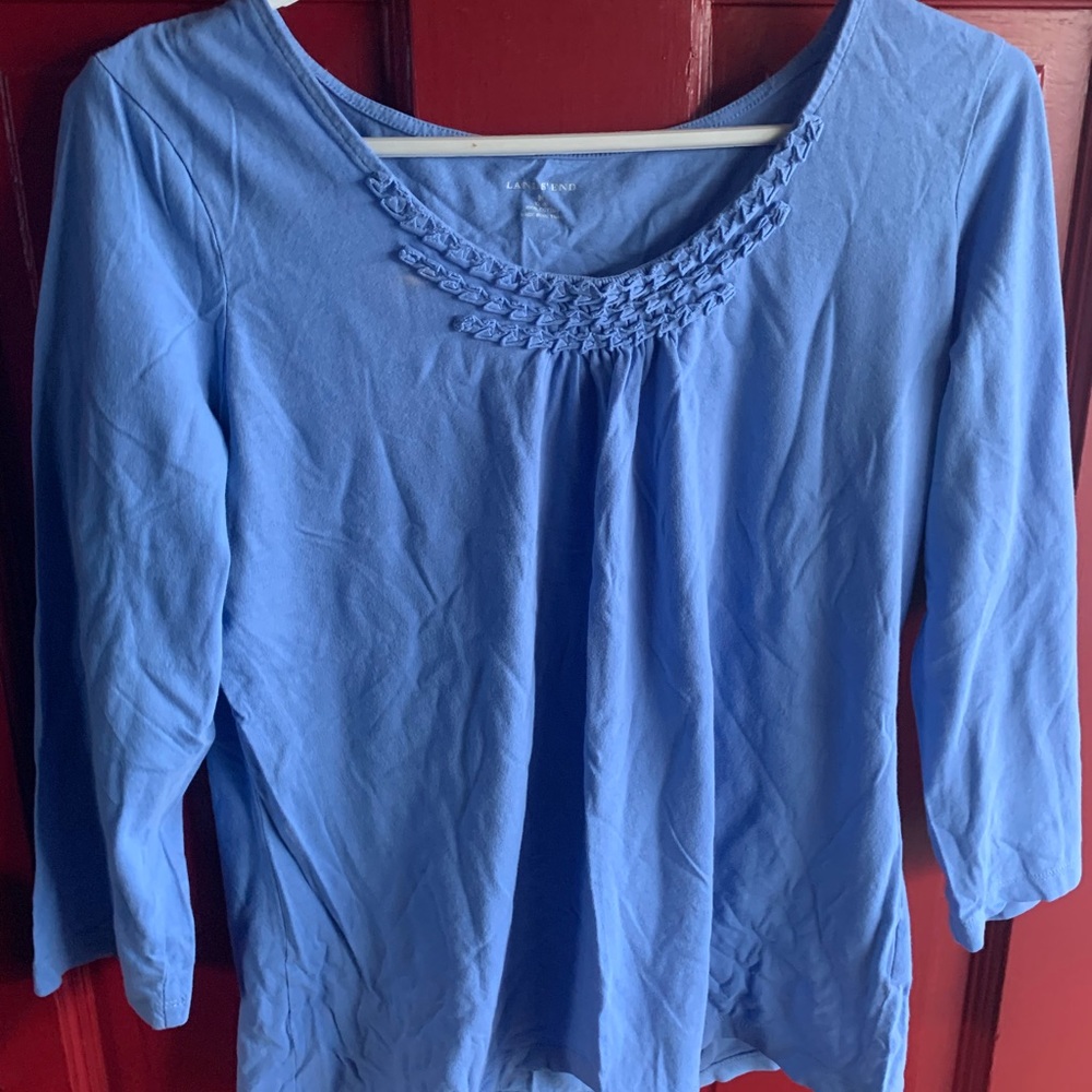Flowy fabric